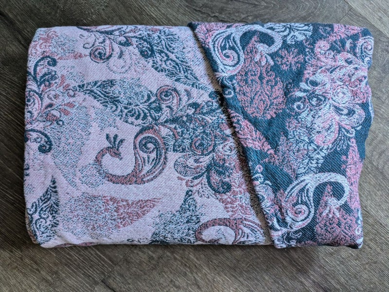 Yaro Peacock Trinity Rose Petrol kantoliina